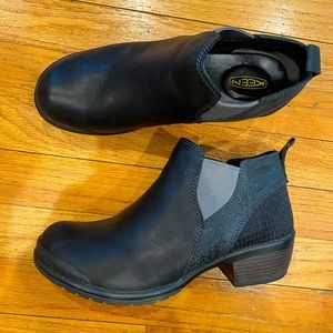 Keen booties Womens 8